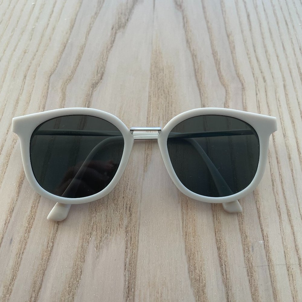 Gentle Monster Dim G7 Sunglasses (White)